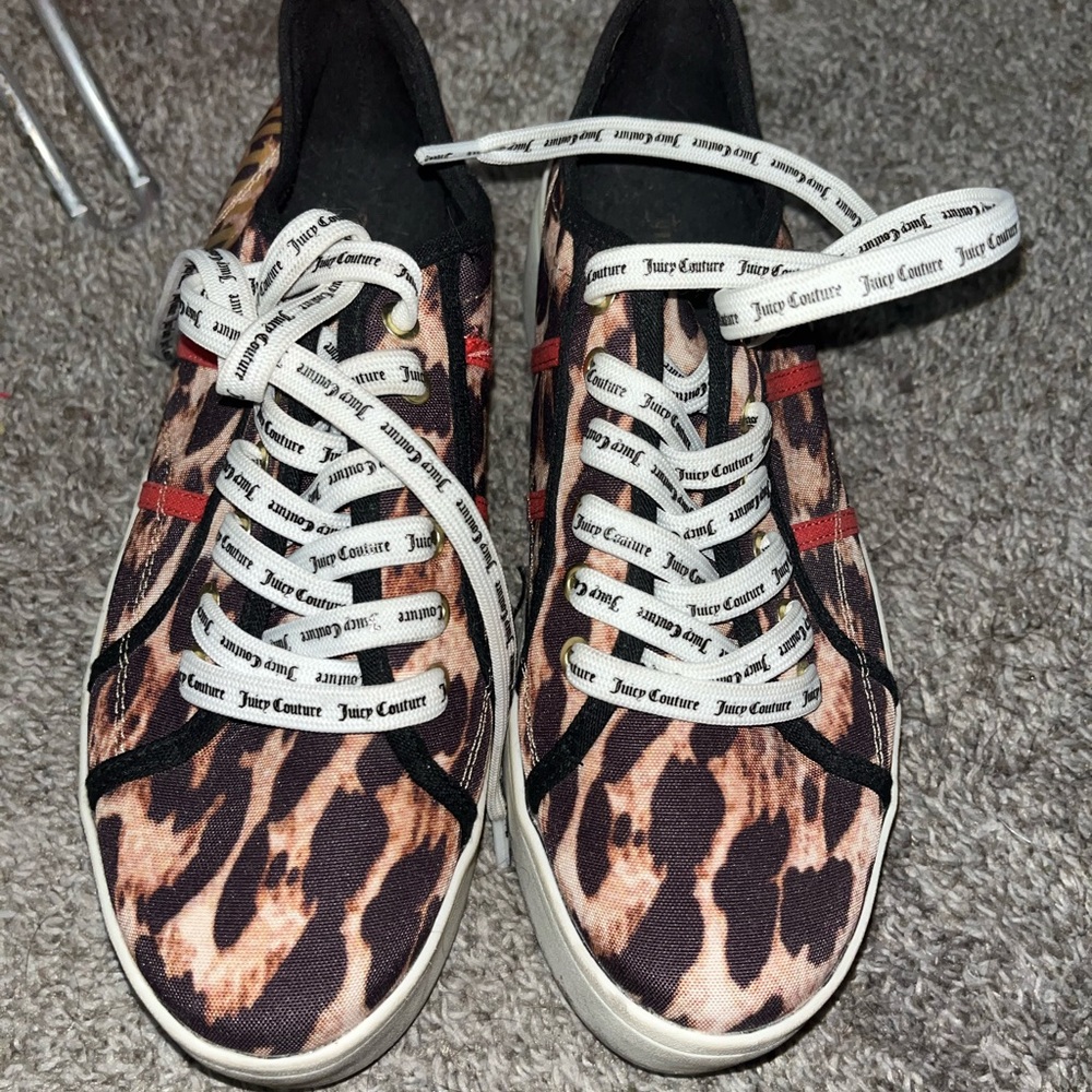 Juicy Couture Cheetah Platform Shoes 7